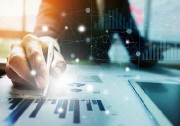 Digital-Transformation-graph-writing