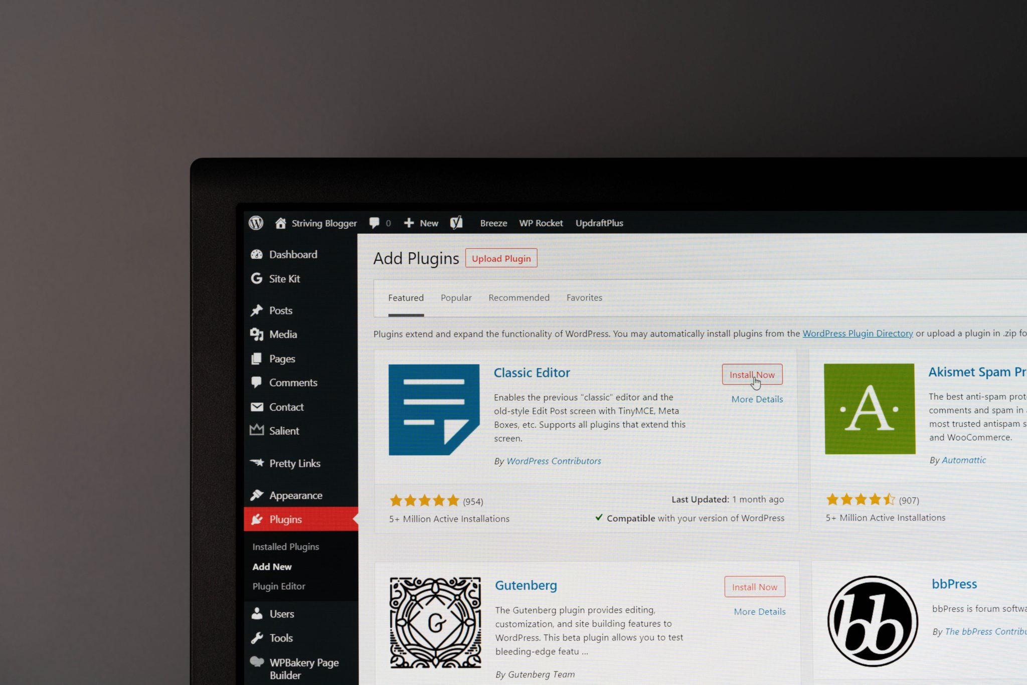 Ways to Build a Website without Writing Code | Socialnomics