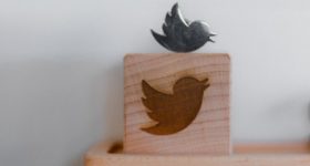 3 Best places to Buy Twitter Followers Canada