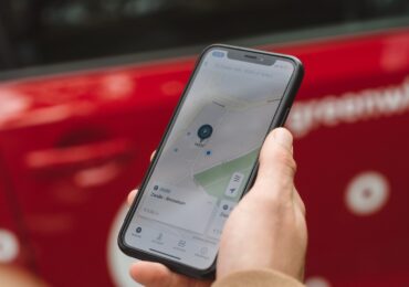 Get the Best Vehicle Tracker Today