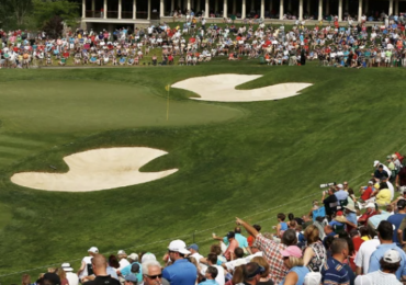golf-tournament-wide-shot