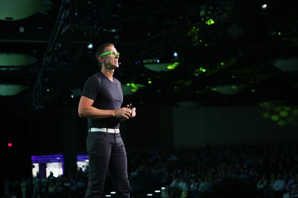 What Topics Should a Keynote Speaker Cover in 2026?