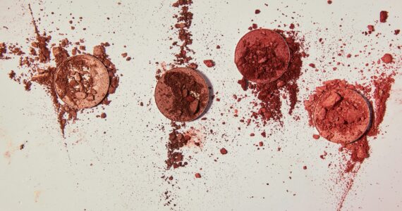 How Social Media Fuels Consumerism