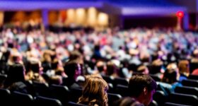 Best Keynote Speakers on Future-Proof Leadership & Leading Through Change